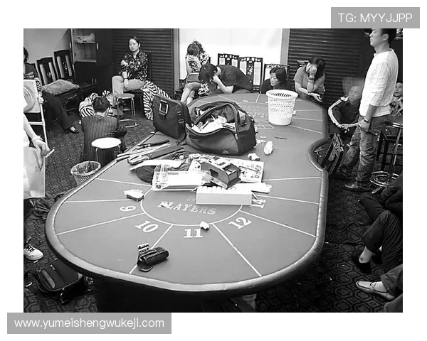 从历史角度解析百家乐规则的形成背景及其在赌场游戏中的重要地位